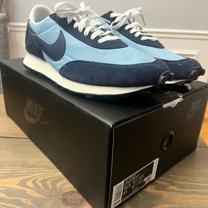 Nike Daybreak size 11.5